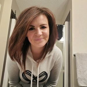 Meet your Posher, Kendra